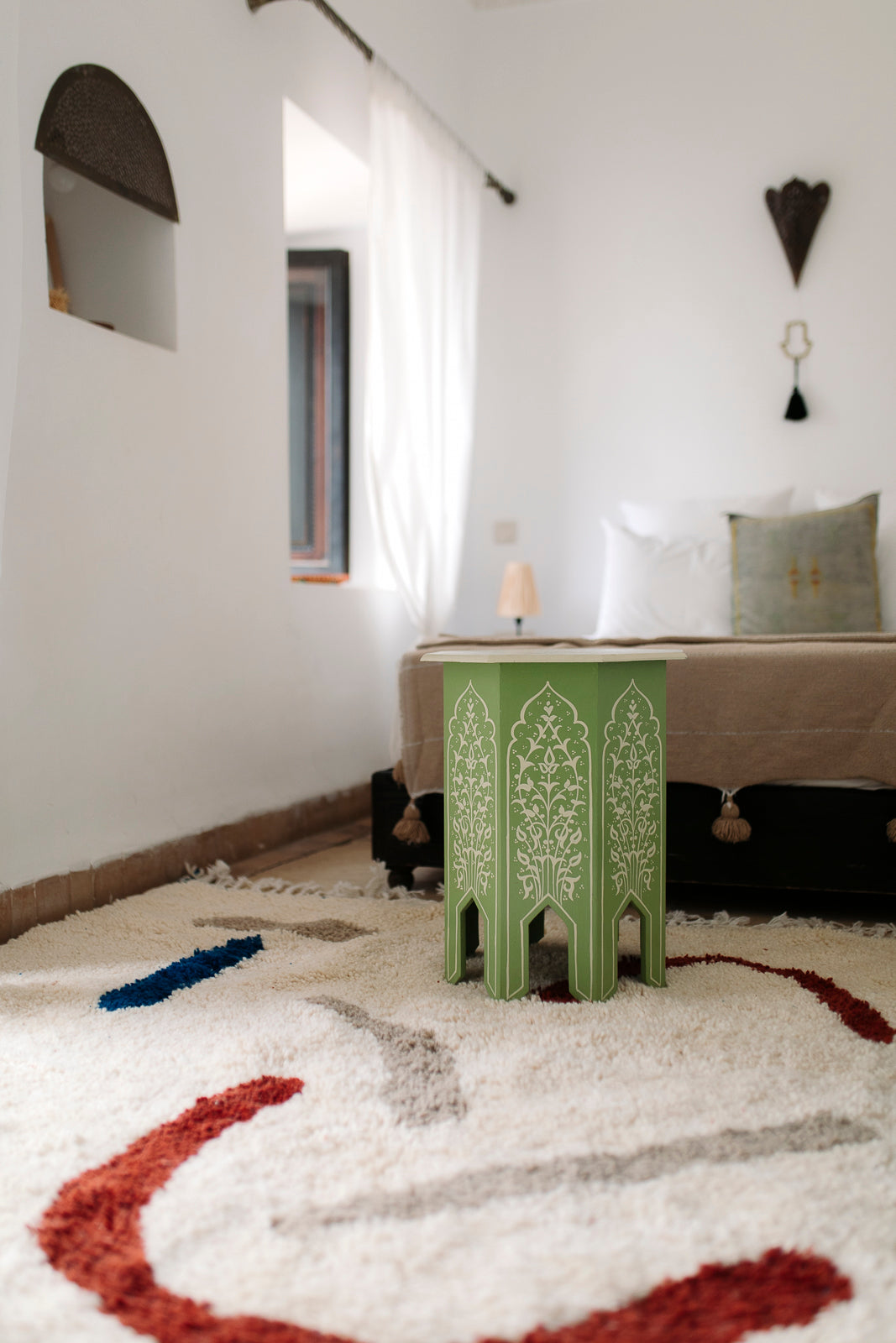 Modern boho bedroom rug with modern design